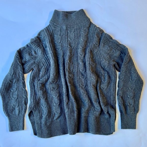 Banana Republic charcoal grey cable knit sweater size M - Picture 1 of 9